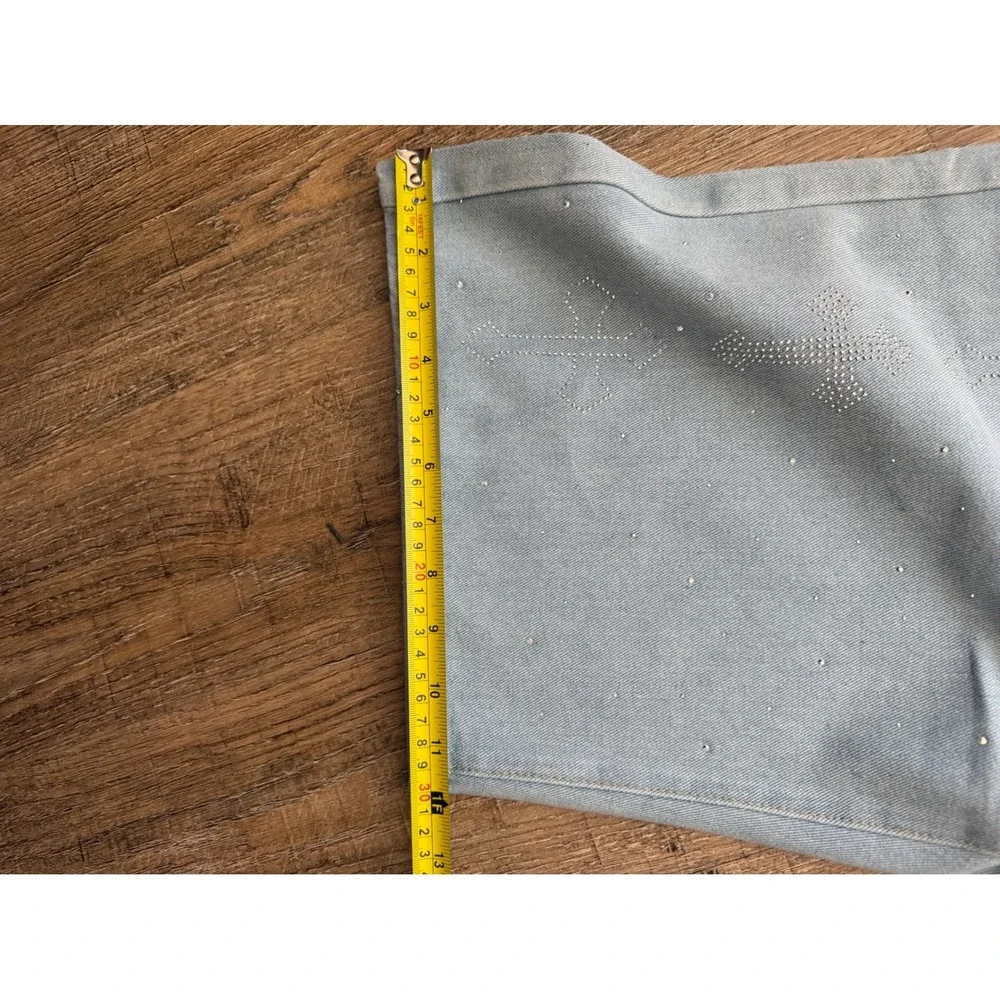 Billion Dollar Coin Club Mens 34W Rhinestone Cross Denim Shorts Light Wash Blue